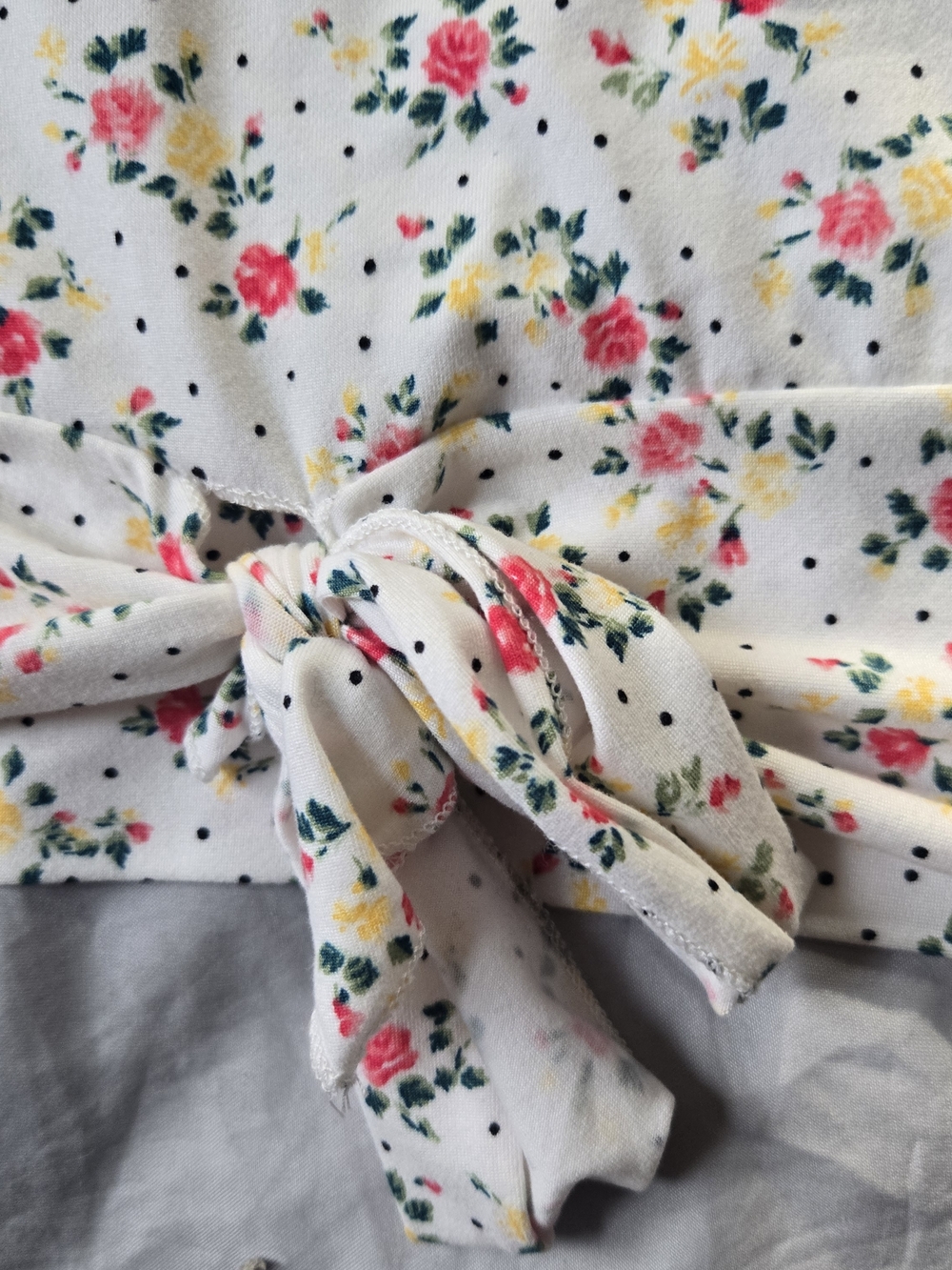 Feminine Floral Tie-Front Crop Top Floral Polka Dot Flare Sleeve Boho Fairy SM - Picture 4 of 8